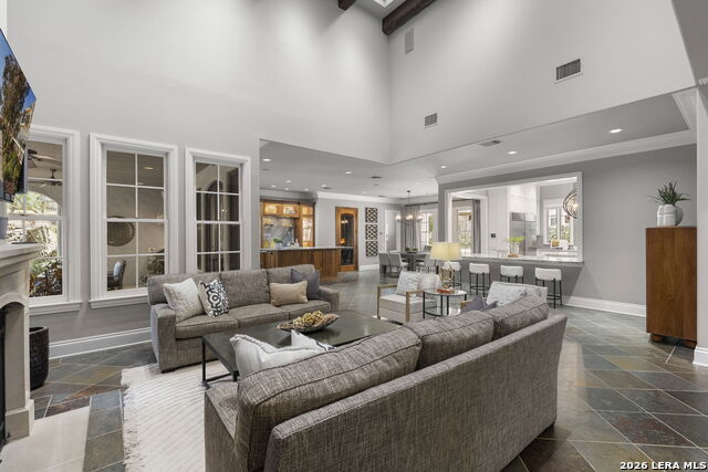 Image 16 of 62 For 829 Contour Drive