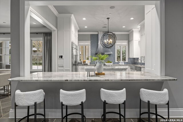 Image 19 of 62 For 829 Contour Drive