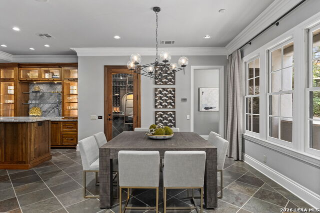 Image 23 of 62 For 829 Contour Drive