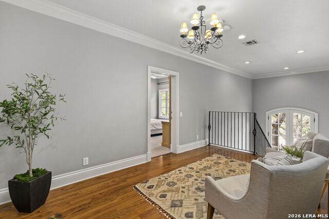 Image 40 of 62 For 829 Contour Drive