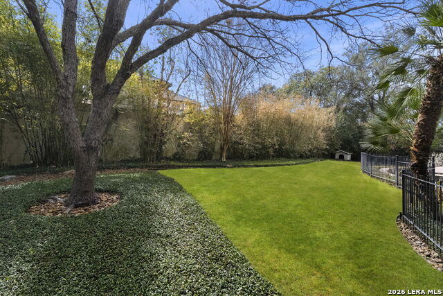 Image 60 of 62 For 829 Contour Drive