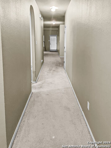 Image 2 of 24 For 610 Point Spring