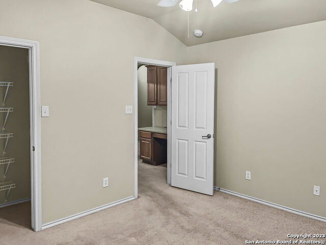 Image 4 of 24 For 610 Point Spring