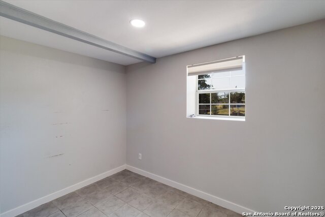 Image 20 of 32 For 4434 Mountain Pass