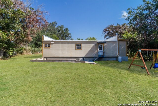 Image 30 of 32 For 4434 Mountain Pass