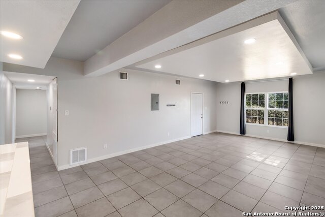 Image 8 of 32 For 4434 Mountain Pass