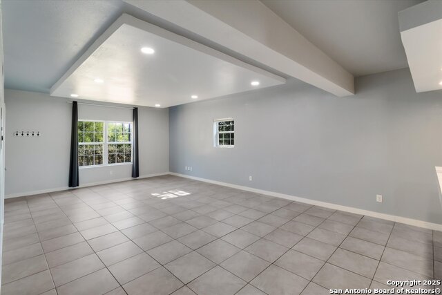 Image 9 of 32 For 4434 Mountain Pass