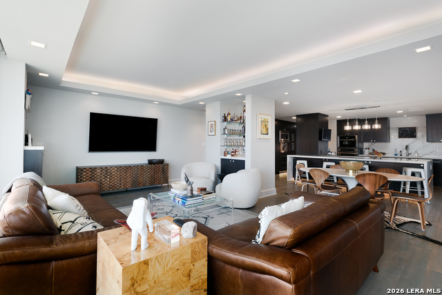 Image 13 of 67 For 700 Hildebrand E Apt 1301