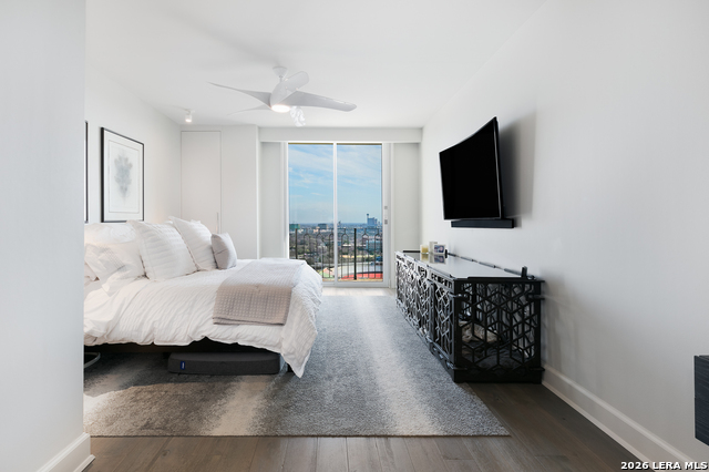 Image 23 of 67 For 700 Hildebrand E Apt 1301