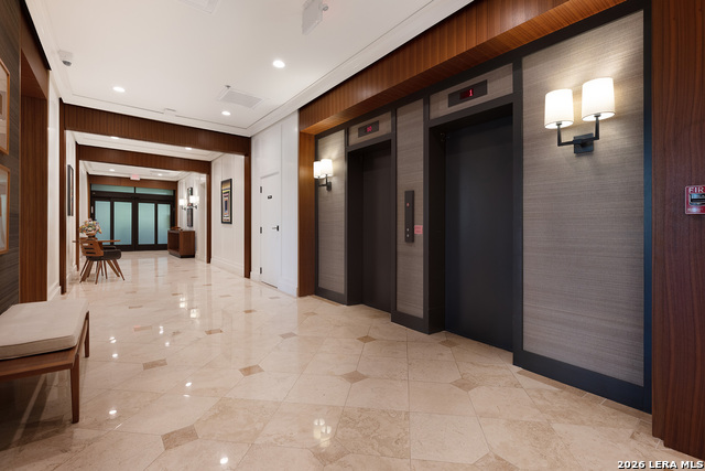 Image 46 of 67 For 700 Hildebrand E Apt 1301