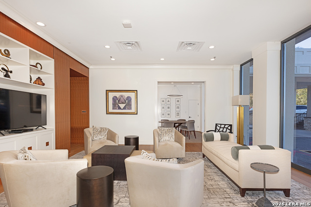 Image 50 of 67 For 700 Hildebrand E Apt 1301