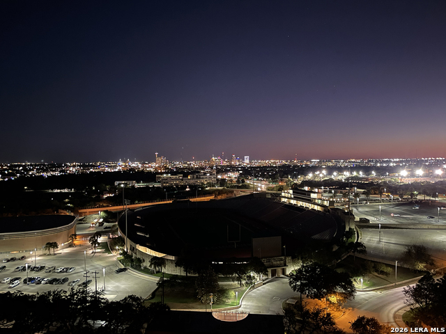 Image 60 of 67 For 700 Hildebrand E Apt 1301