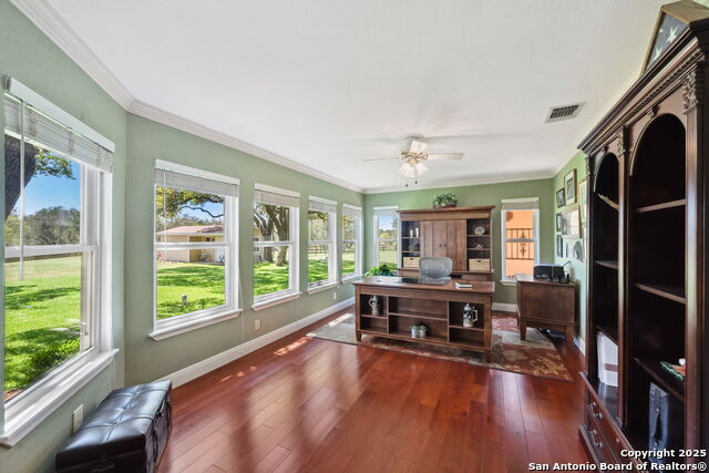 Image 14 of 52 For 8110 Park Lane