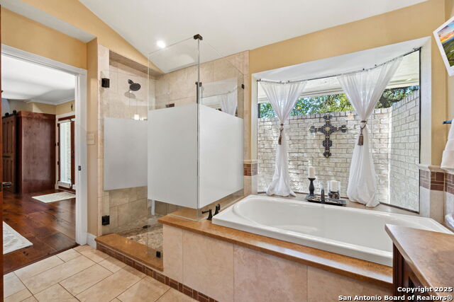 Image 17 of 52 For 8110 Park Lane