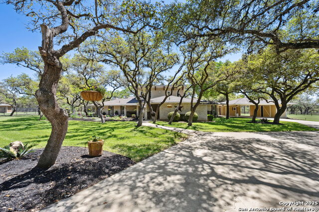 Image 2 of 52 For 8110 Park Lane