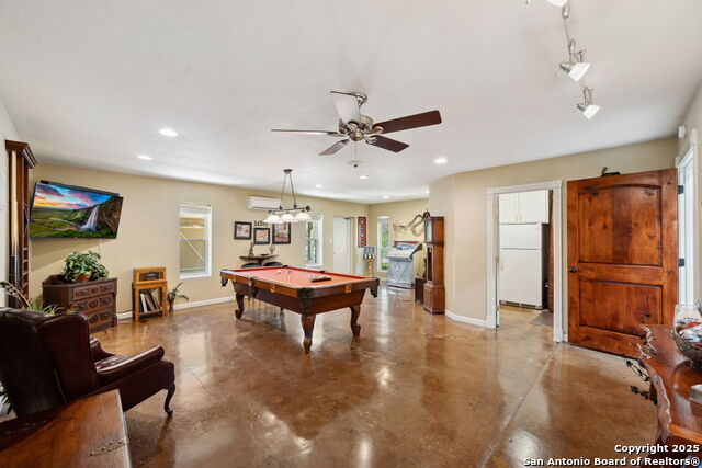 Image 23 of 52 For 8110 Park Lane