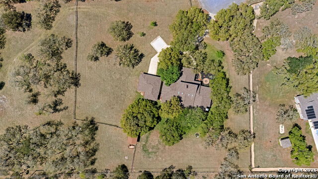 Image 32 of 52 For 8110 Park Lane