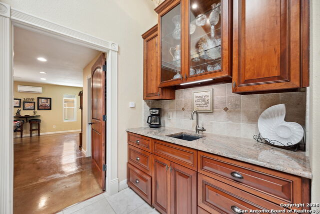 Image 38 of 52 For 8110 Park Lane