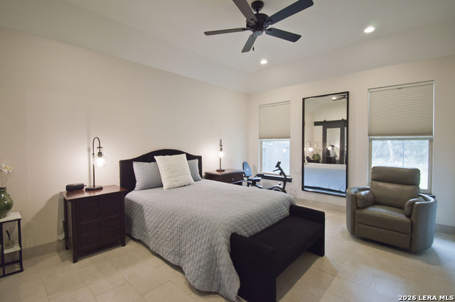 Image 16 of 46 For 22946 Malabar Peak