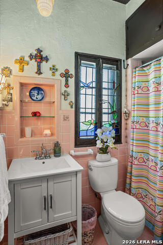 Image 14 of 41 For 132 Ridge  