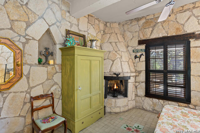 Image 30 of 41 For 132 Ridge  