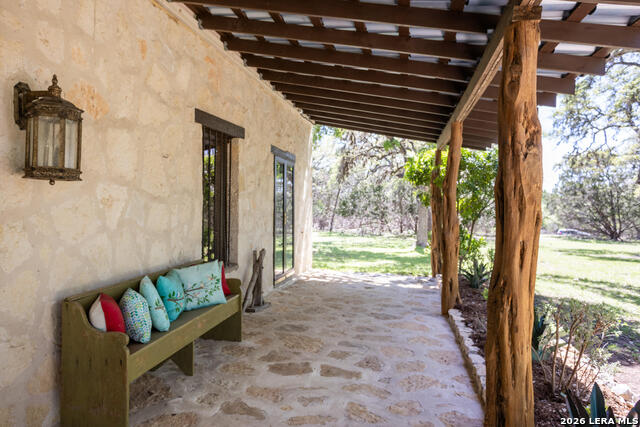 Image 4 of 41 For 132 Ridge  