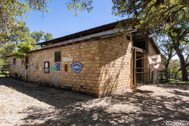 Image 5 of 41 For 132 Ridge  