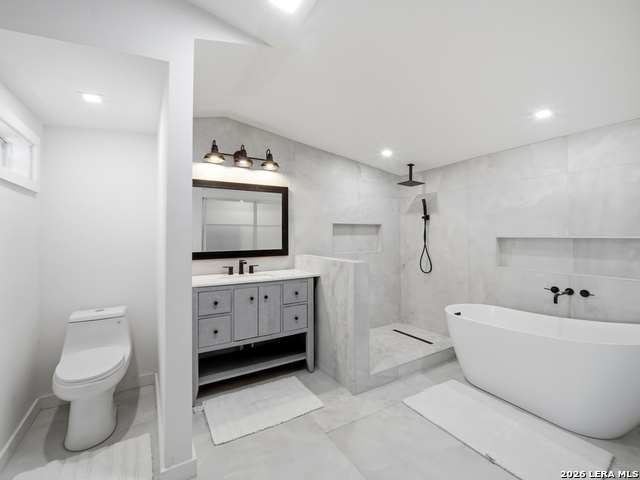 Image 16 of 47 For 19320 Leal St