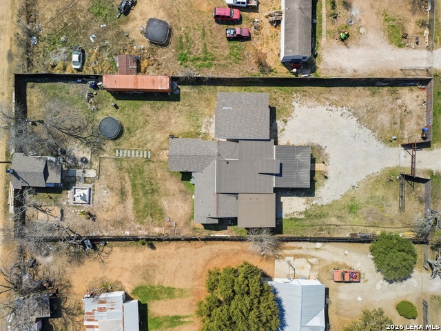 Image 35 of 47 For 19320 Leal St