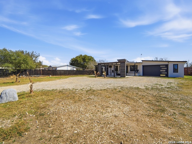 Image 46 of 47 For 19320 Leal St