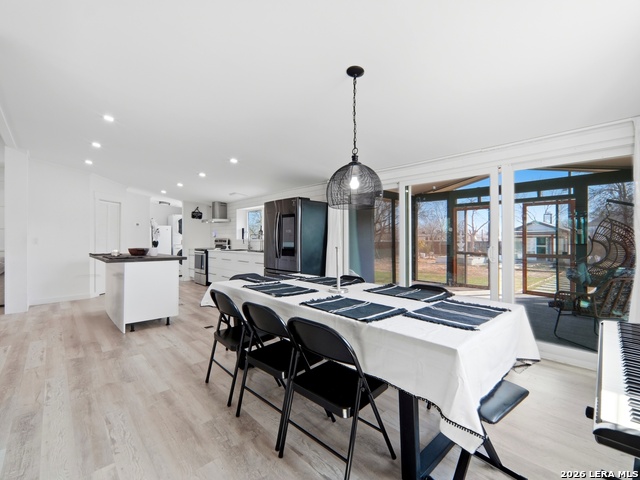 Image 8 of 47 For 19320 Leal St