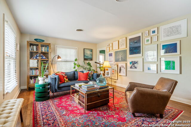 Image 4 of 34 For 348 Funston  