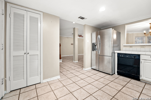 Image 16 of 38 For 16710 Henderson Pass