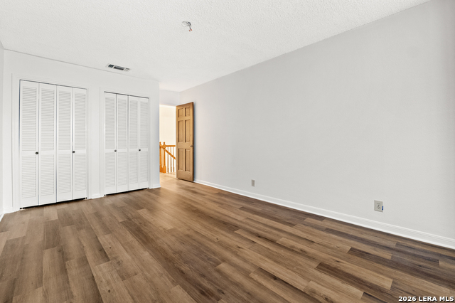 Image 20 of 38 For 16710 Henderson Pass