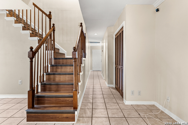 Image 4 of 38 For 16710 Henderson Pass