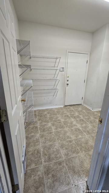 Image 6 of 42 For 16902 Graham Walk