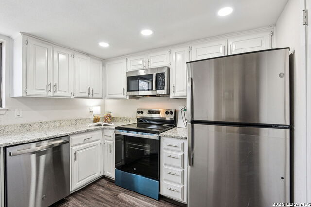 Image 14 of 50 For 349 Harmony Ct  #349