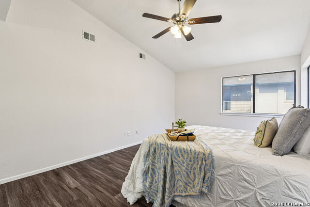 Image 18 of 50 For 349 Harmony Ct  #349