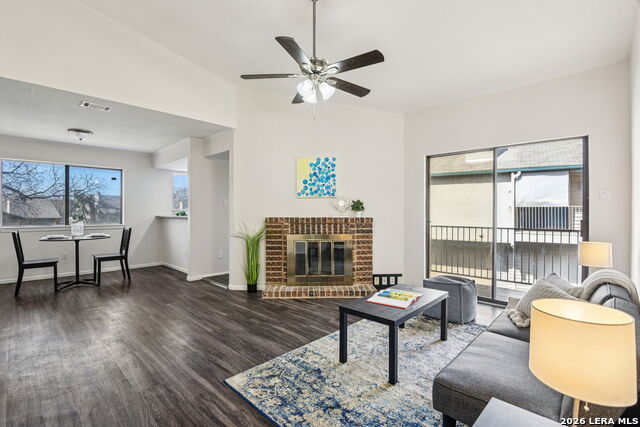 Image 3 of 50 For 349 Harmony Ct  #349