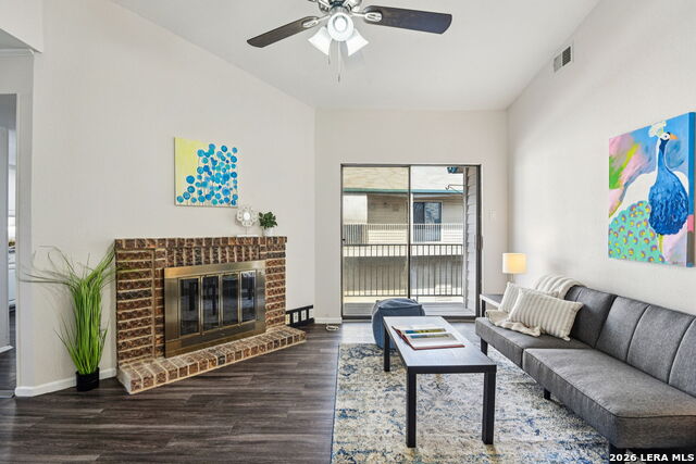 Image 7 of 50 For 349 Harmony Ct  #349