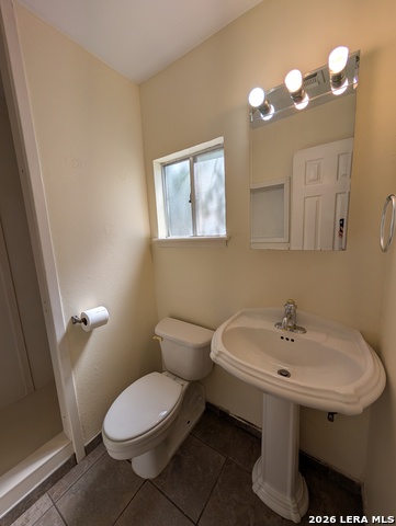 Image 11 of 16 For 164 Union Ave S 102