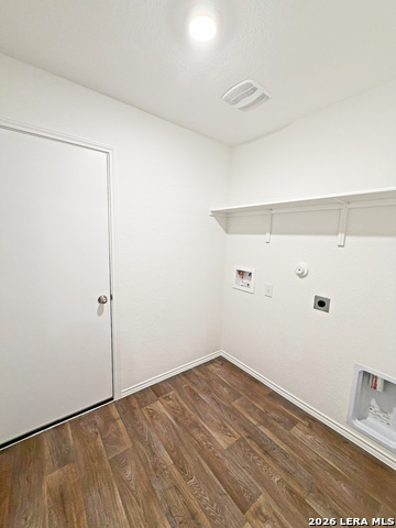 Image 19 of 28 For 5017 Pitch Mark