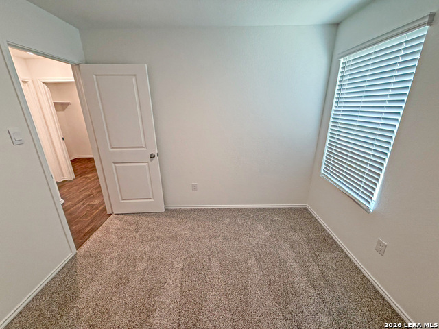 Image 11 of 20 For 5131 Blind Shot