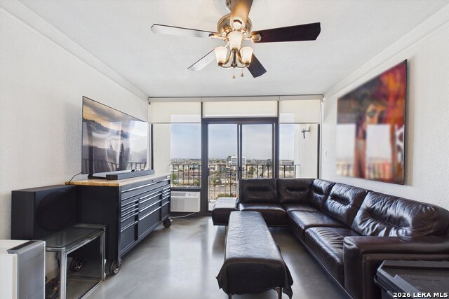 Image 10 of 34 For 7701 Wurzbach  1803