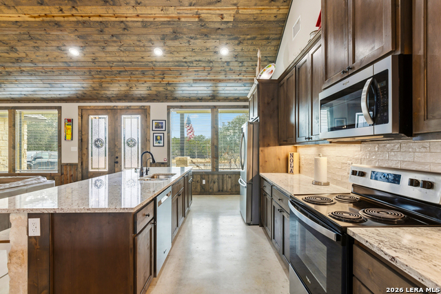 Image 6 of 50 For 1644 Mountain Valley