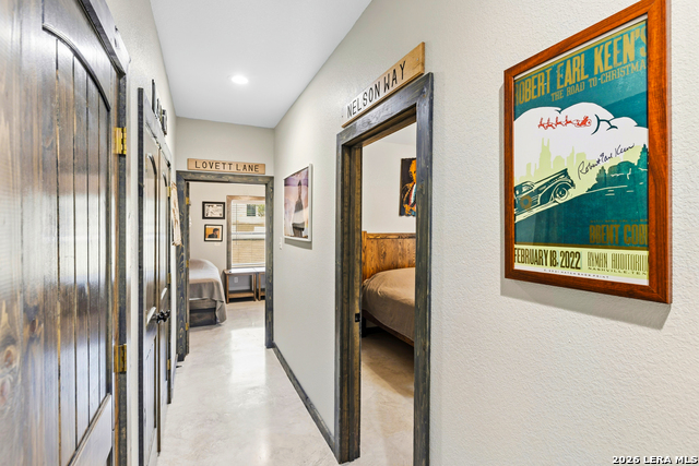 Image 20 of 50 For 1723 Mountain Valley