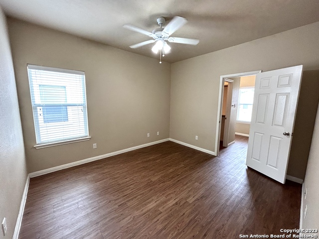 Image 10 of 23 For 565 Advantage