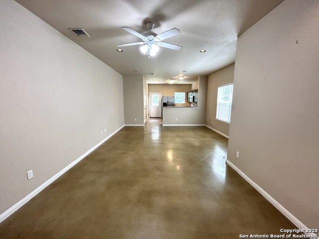 Image 3 of 23 For 565 Advantage