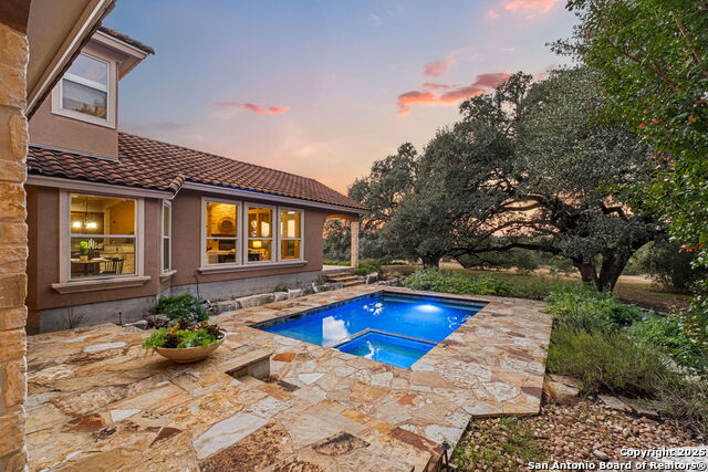 Image 34 of 49 For 7607 Sky Loop