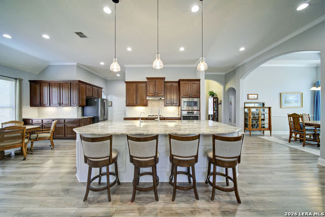 Image 10 of 48 For 415 Mission Hill